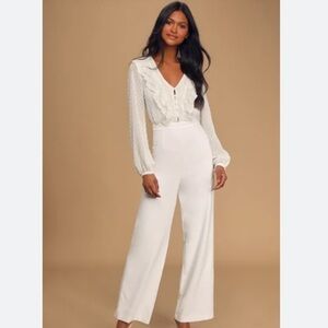 Lulu’s jumpsuit Clareese White Swiss dot ruffled long sleeve jumpsuit Medium NWT
